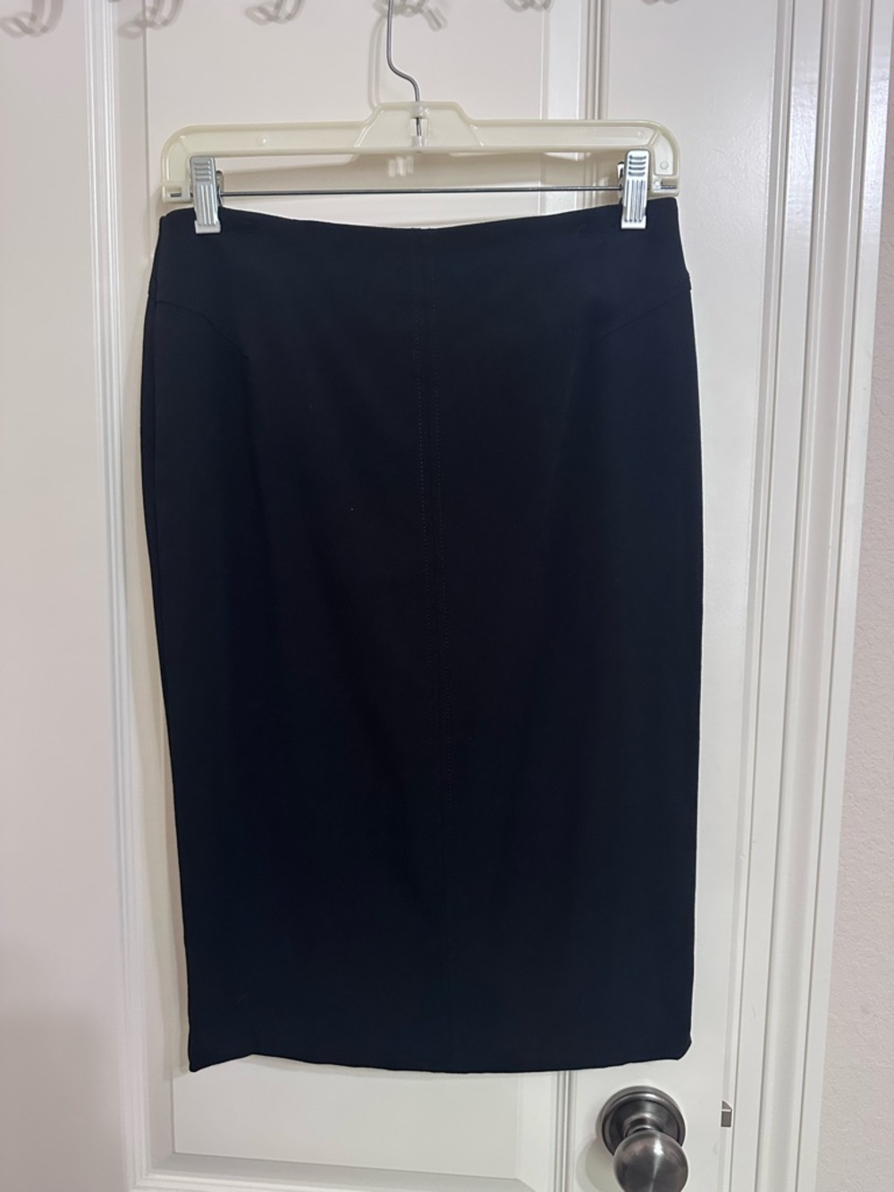 White House Black Market Black Pencil Skirt - Sleek Workwear